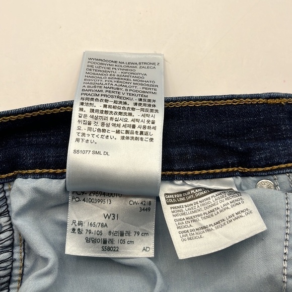 Levi’s Classic Short Size 31 - Picture 9 of 16